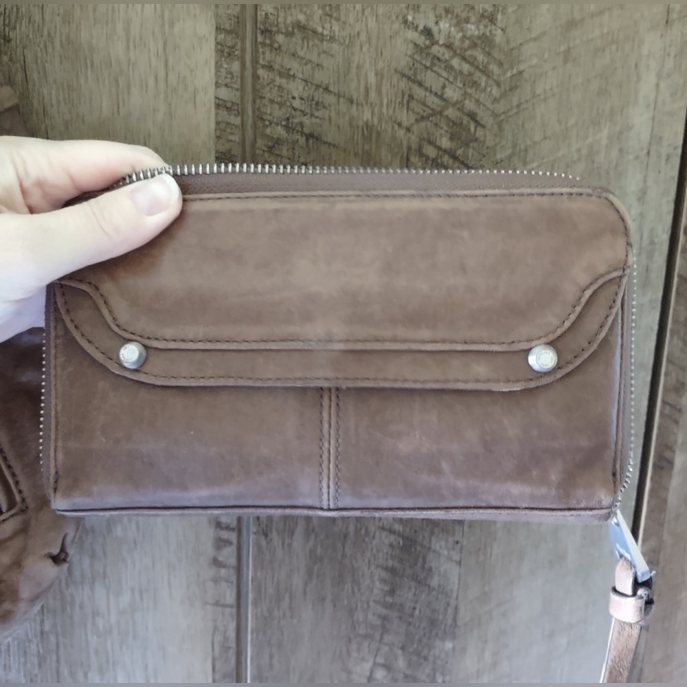 Brown Leather Women’s Wallet